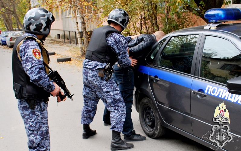 В КИРОВЕ РОСГВАРДЕЙЦЫ ВЫЯВИЛИ ПОДОЗРЕВАЕМЫХ В НАНЕСЕНИИ ПОБОЕВ